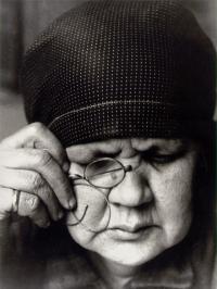 rodchenko-portrait-of-mother-1924.jpg