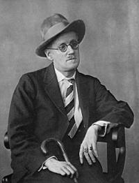 Berenice-Abbott--James-Joyce--1928.jpg