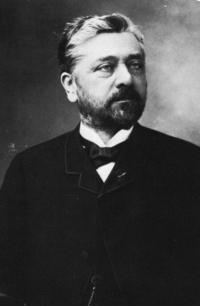 Nadar_Eiffel1888.jpg