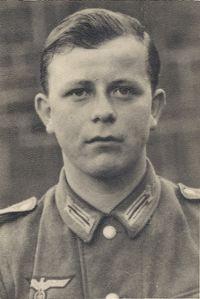 Roth_Adolphe_portrait-2db30.jpg