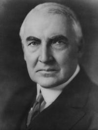 Warren_G_Harding_portrait_172429.jpg