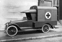 Ambulance_Chalmers_Montreal_1920.jpg